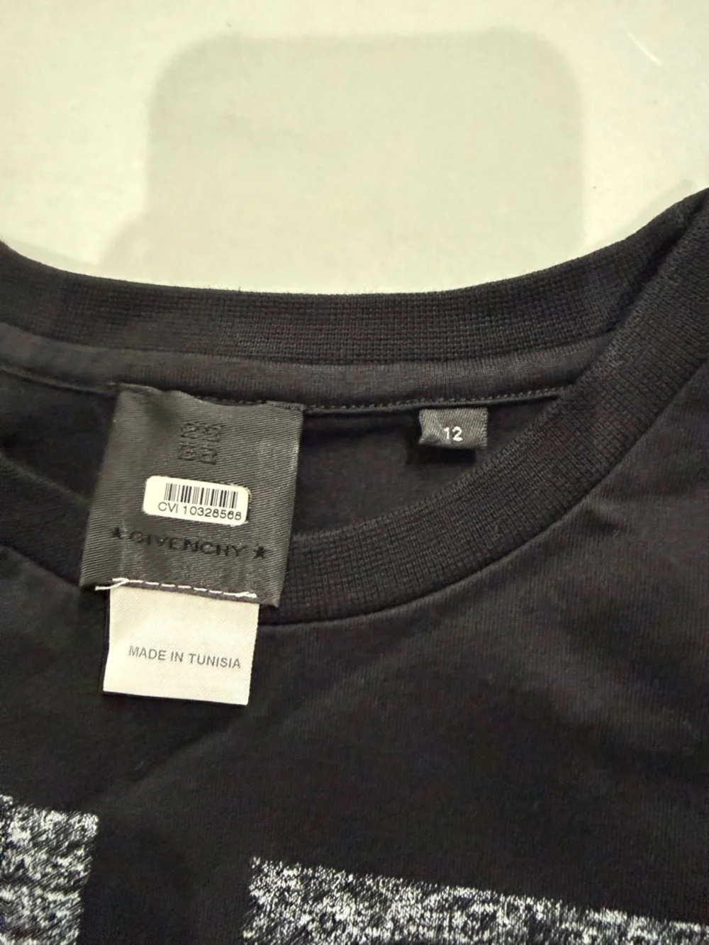 Givenchy Boys Black Logo Graphic T-Shirt size 12